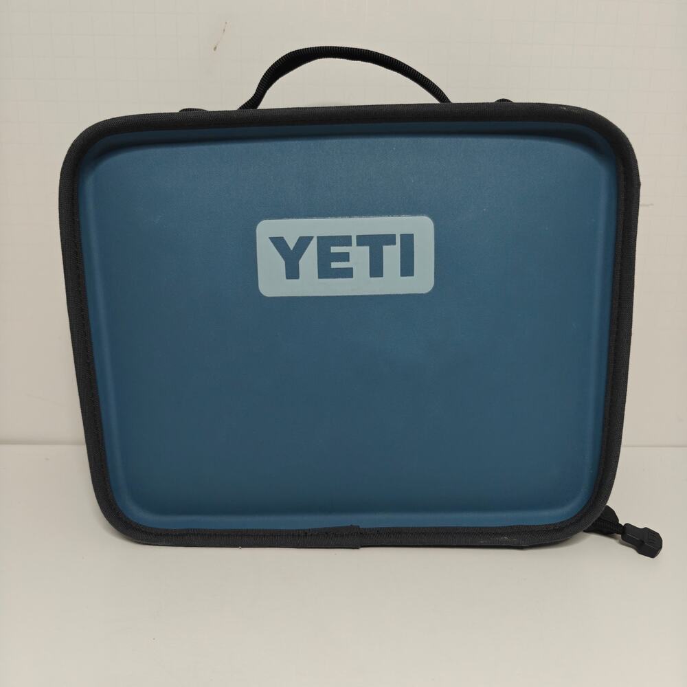 YETI Daytrip Lunch Box Nordic Blue Rare Limited Edition Insulated Cooler Bag